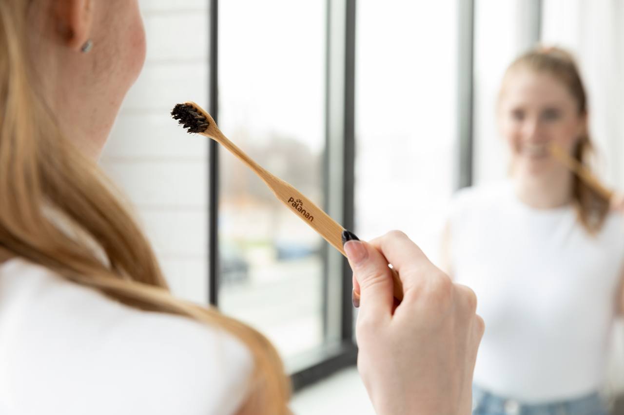 Bamboo Toothbrush - Dark