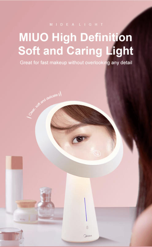 Beauty Make-Up Mirror and Light